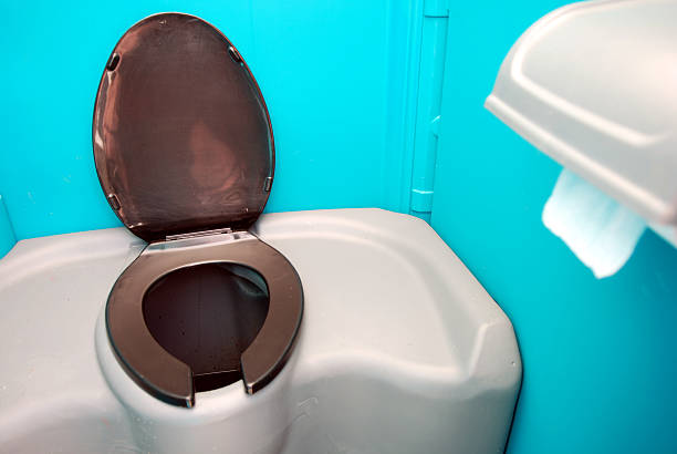 Portable Toilet Options We Offer in Bethel, NC